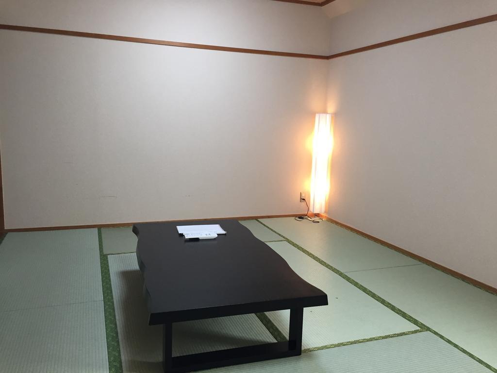 Tokyo Banyan Hotel Rum bild