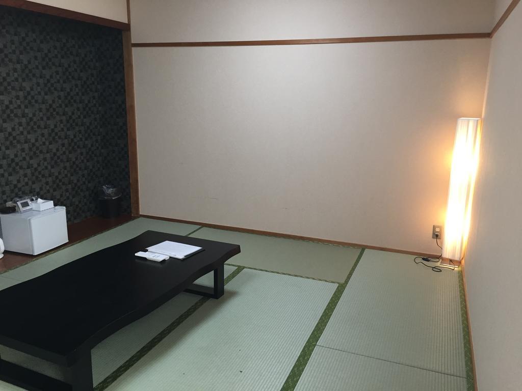 Tokyo Banyan Hotel Rum bild